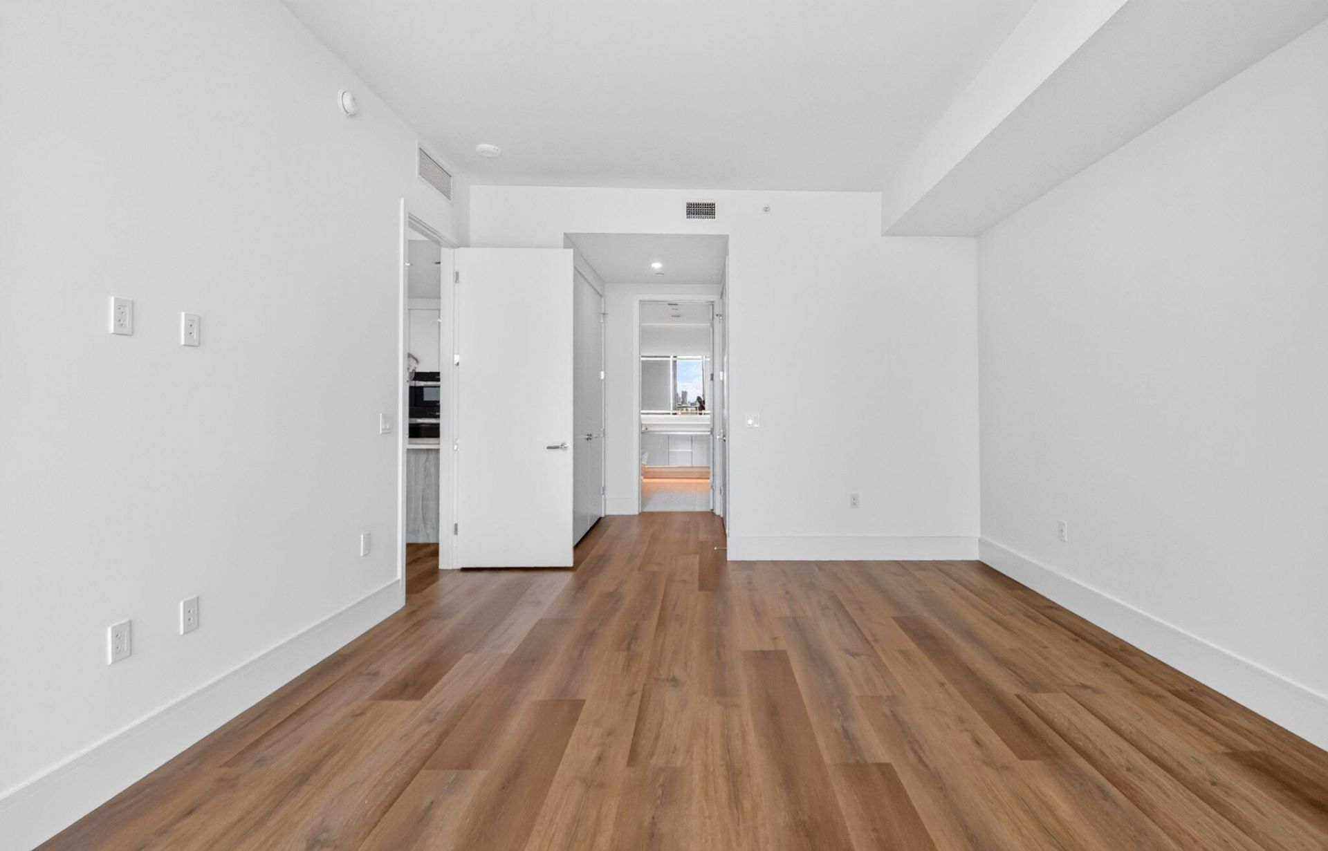 220 Lake Shore Drive, Unit 1511, West Palm Beach, FL 33403 Photo