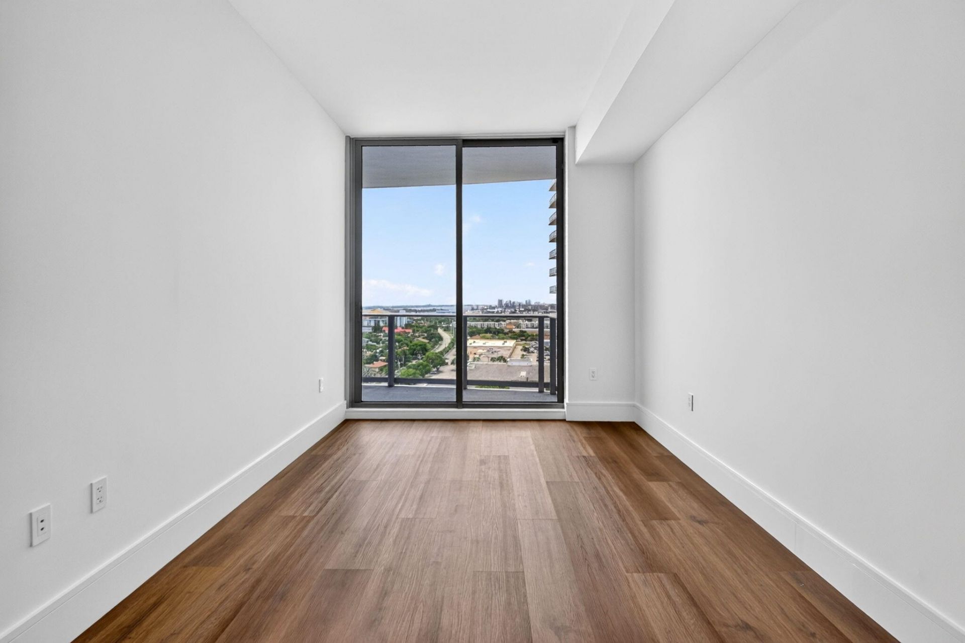 220 Lake Shore Drive, Unit 1511, West Palm Beach, FL 33403 Photo