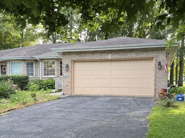 1796 Texas Street , Chesterton, IN 46304