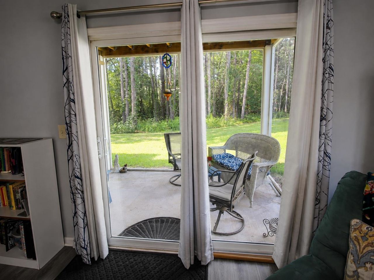 4842 Meadowsweet Dr. Photo 28