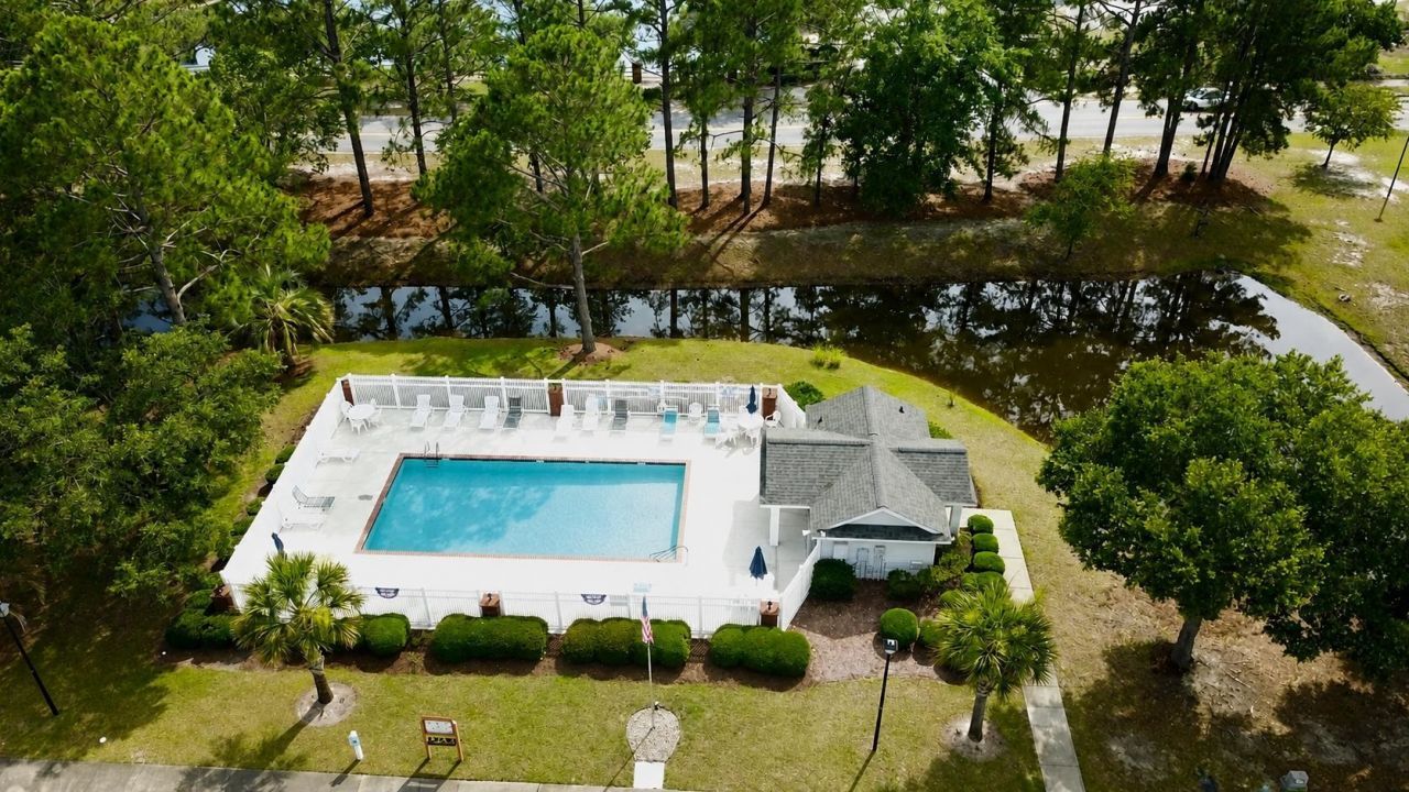 4842 Meadowsweet Dr. Photo 32