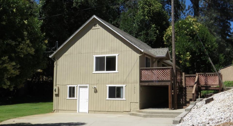 19245 Geisendorfer Rd, Applegate, CA 95703 Photo