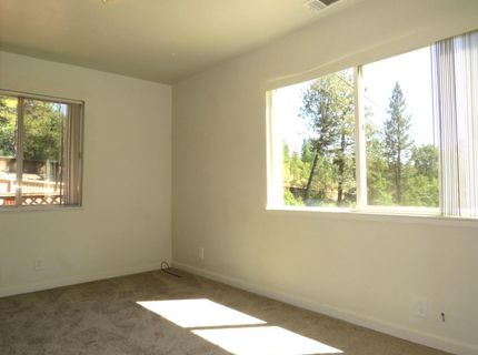 19245 Geisendorfer Rd, Applegate, CA 95703 Photo