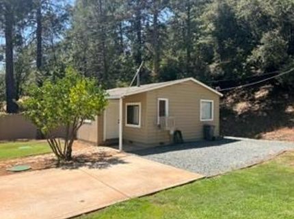 19245 Geisendorfer Rd, Applegate, CA 95703 Photo
