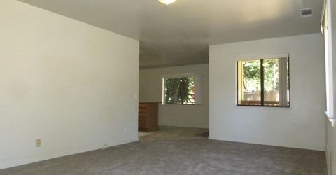 19245 Geisendorfer Rd, Applegate, CA 95703 Photo