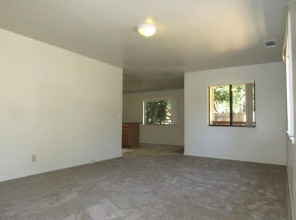 19245 Geisendorfer Rd, Applegate, CA 95703 Photo
