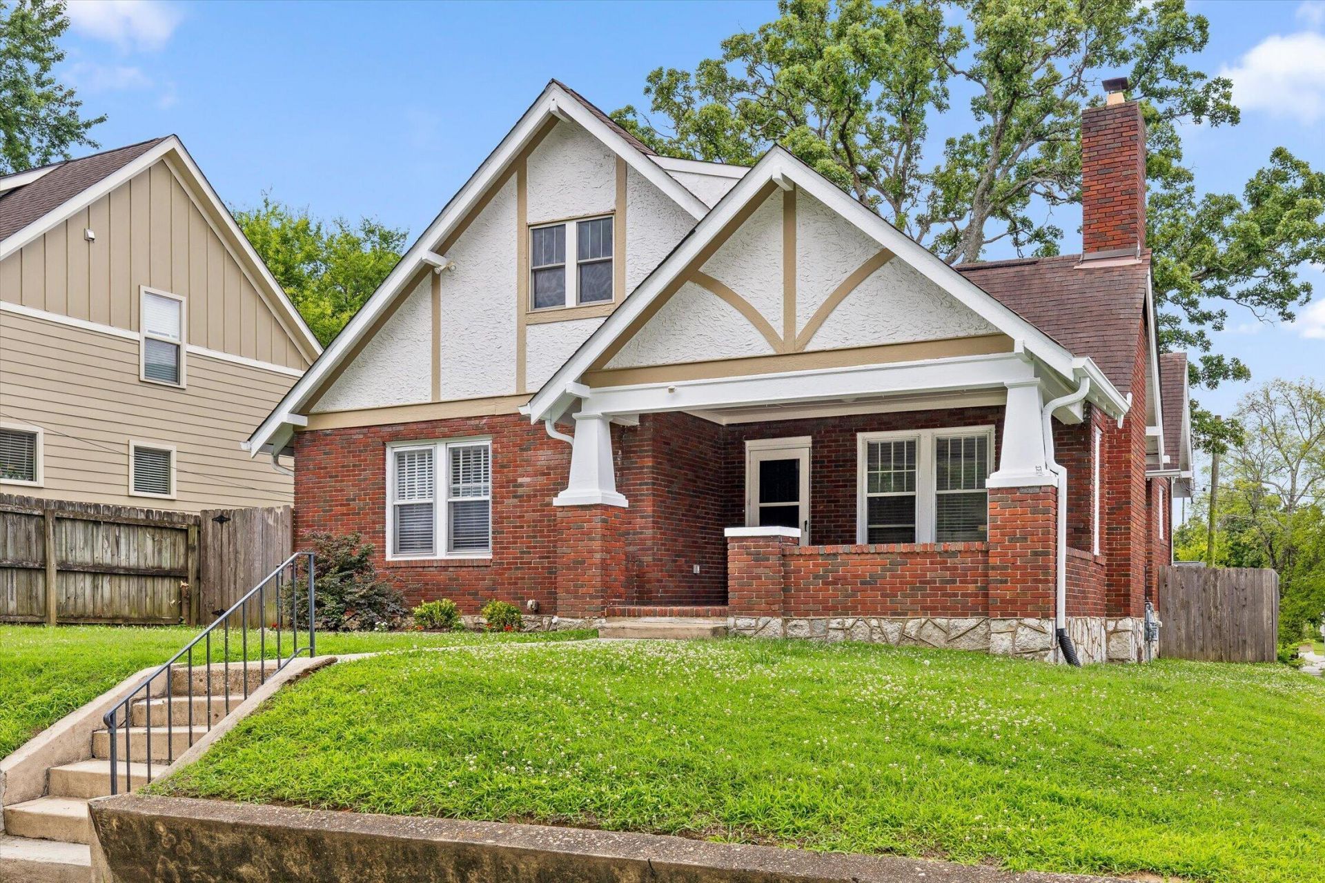 1700 Vance Avenue, Chattanooga, TN 37404 Main Photo