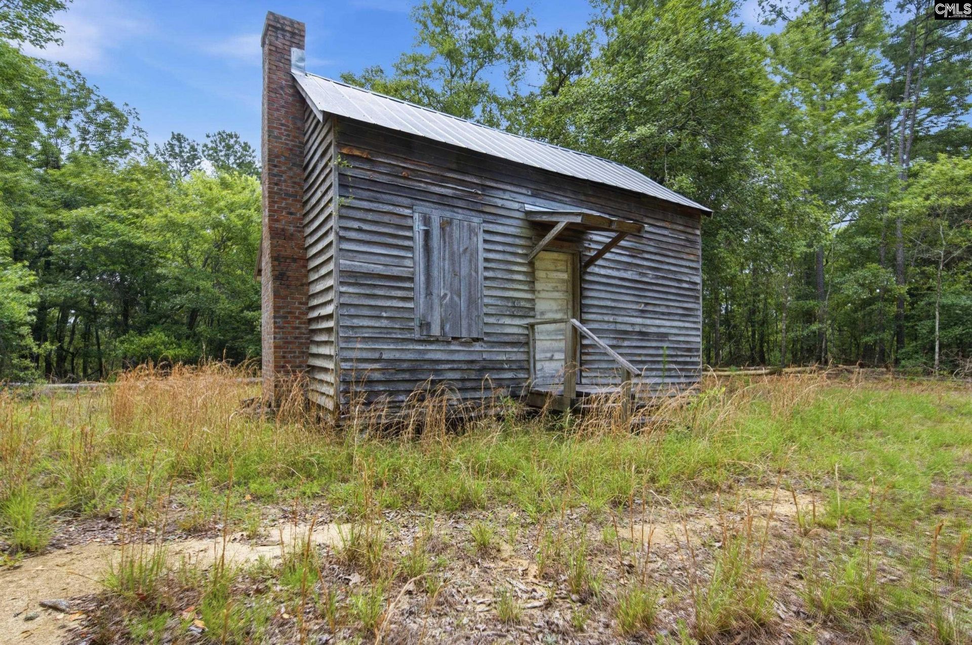 200 Campbell Road  Photo 46