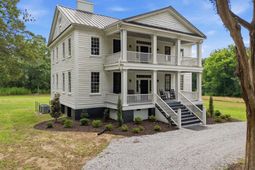 200 Campbell Road  photo 4
