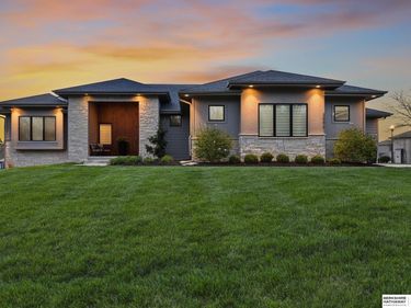 3006 N 193rd Street, Omaha, NE 68022