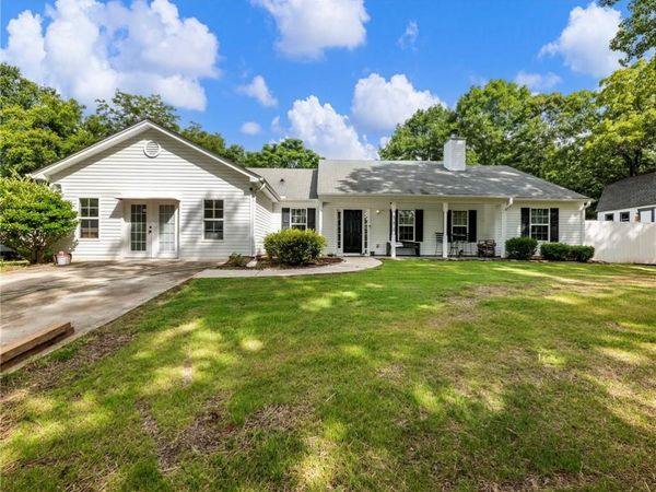 152 Carl Cedar Hill Road , Winder, GA 30680