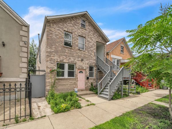 2220 S Saint Louis Avenue, Chicago, IL 60623