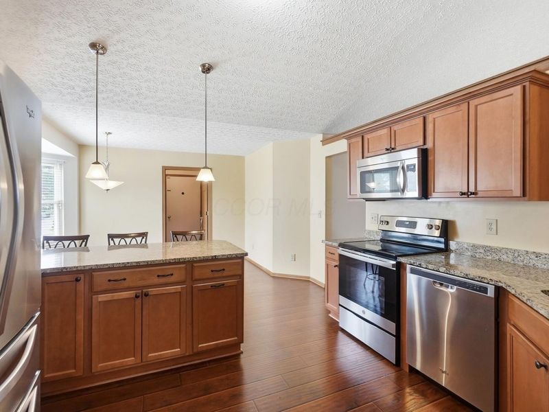 2020 Bellflower Court, Grove City, OH 43123 Photo 13