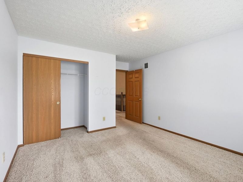 2020 Bellflower Court, Grove City, OH 43123 Photo 32