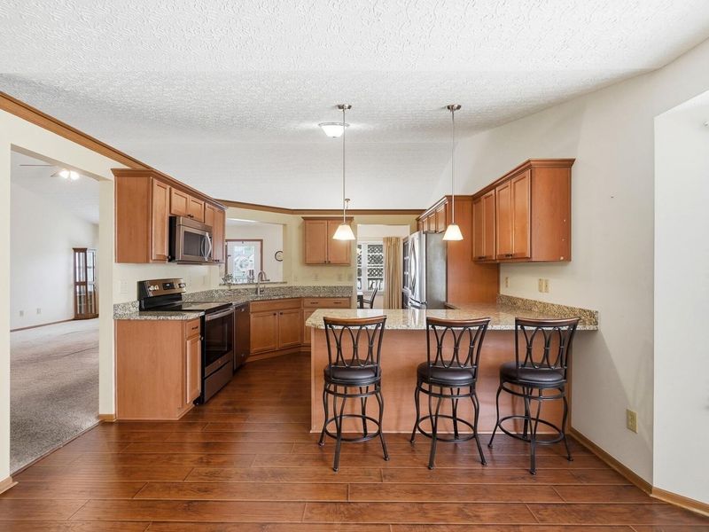 2020 Bellflower Court, Grove City, OH 43123 Photo 9