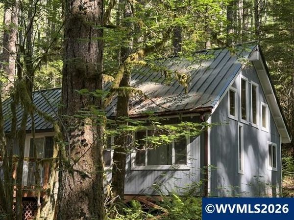 66B Stahlman FS 049 Rd, Detroit, OR 97342