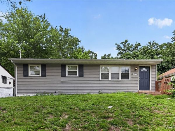 7477 Halpin Drive , St Louis, MO 63135