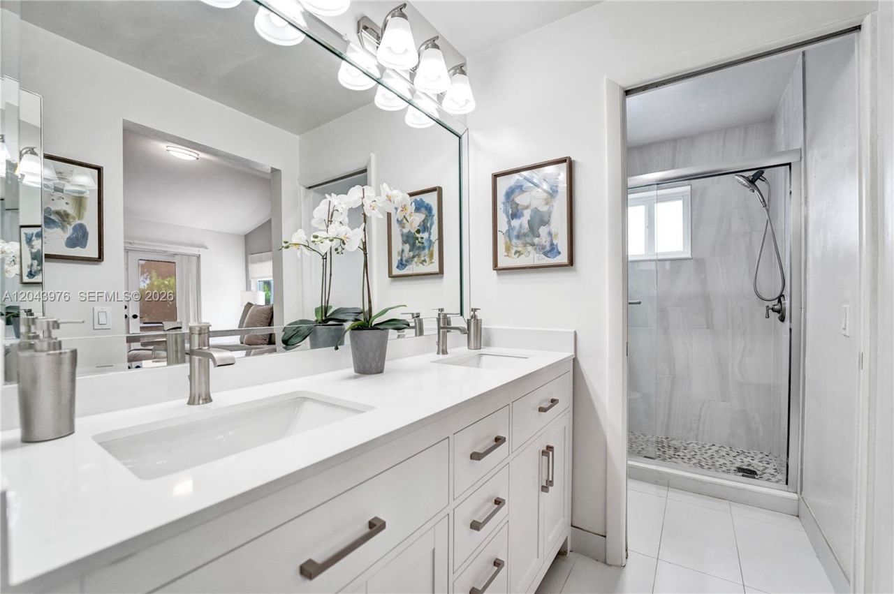 4444 Dogwood Cir, Weston, FL 33331 Photo