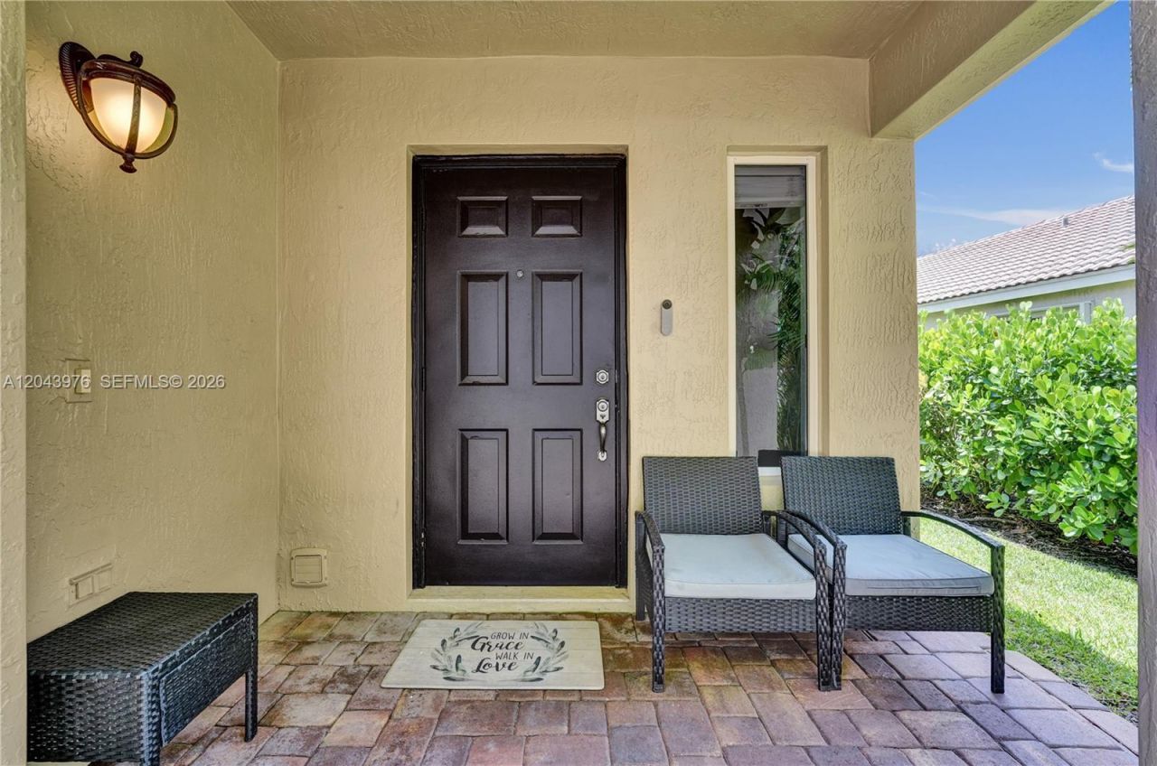 4444 Dogwood Cir, Weston, FL 33331 Photo