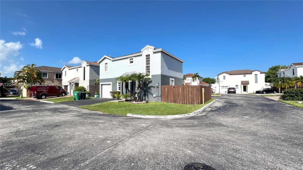9044 SW 148 Ct, Miami, FL 33196 Photo