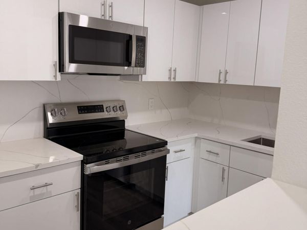 10401 SW 108th Avenue, Unit 240, Miami, FL 33176