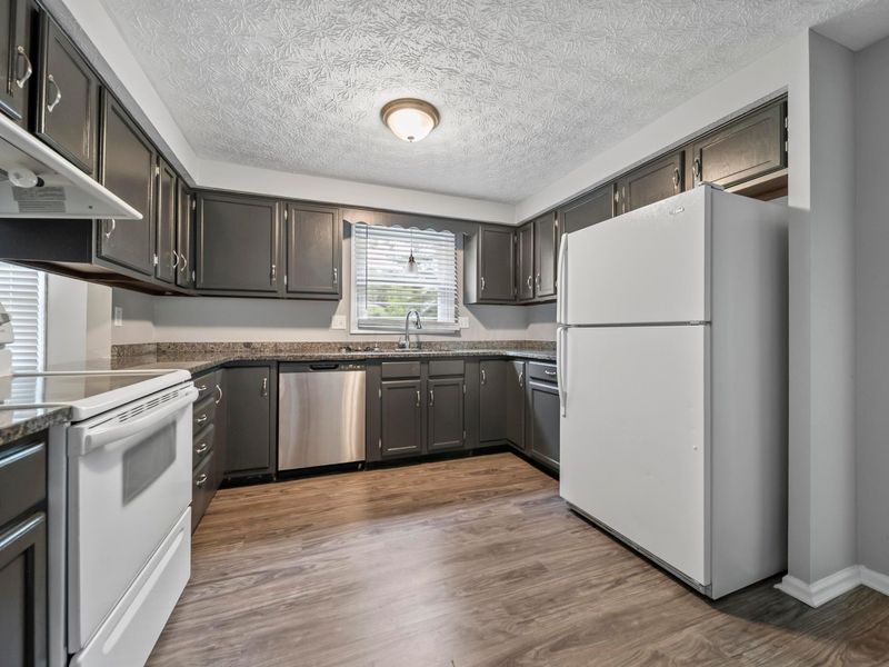 909 Prince William Lane , Westerville, OH 43081 Photo 11