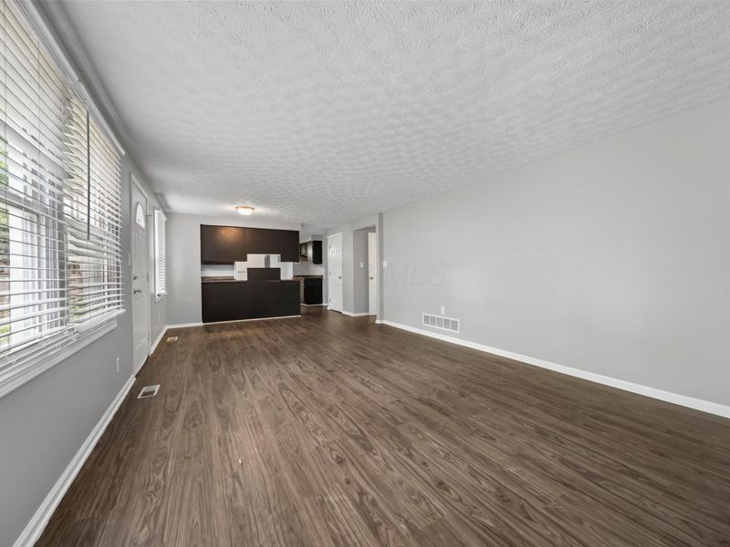909 Prince William Lane , Westerville, OH 43081 Photo 18
