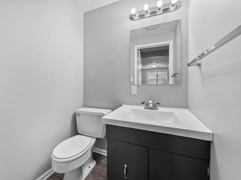 909 Prince William Lane , Westerville, OH 43081 Photo 23