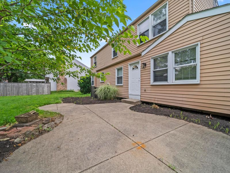 909 Prince William Lane , Westerville, OH 43081 Photo 53
