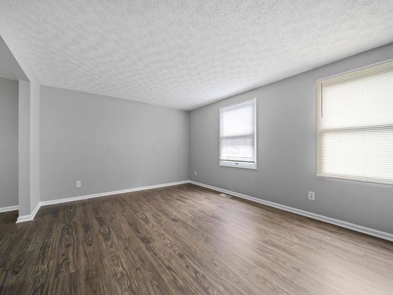 909 Prince William Lane , Westerville, OH 43081 Photo 8