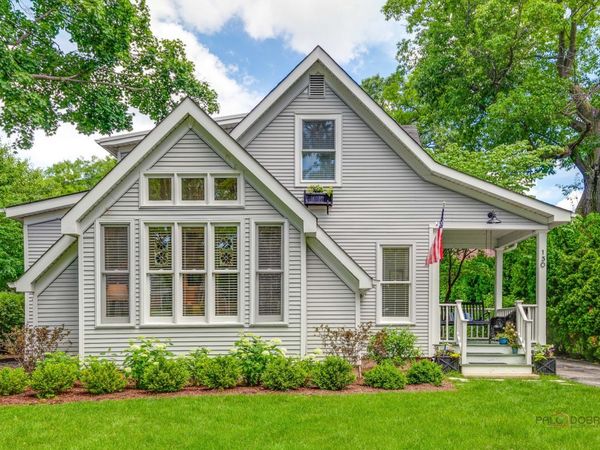 130 E North Avenue , Lake Bluff, IL 60044