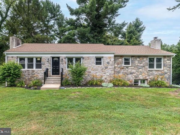219 STONEY RUN ROAD, SPRING CITY, PA 19475