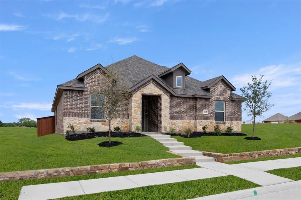 2817 Hay Lane, Midlothian, TX 76065 Main Photo