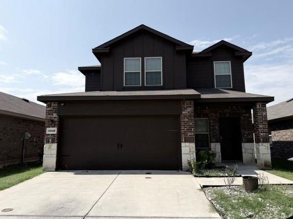 1050 Old Oaks Drive, Forney, TX 75126