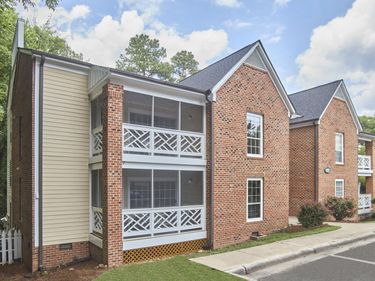 1005 Kingswood Drive, Unit E, Chapel Hill, NC 27517