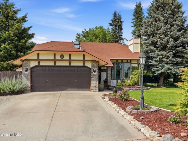 13823 E Crown Ave, Spokane Valley, WA 99216