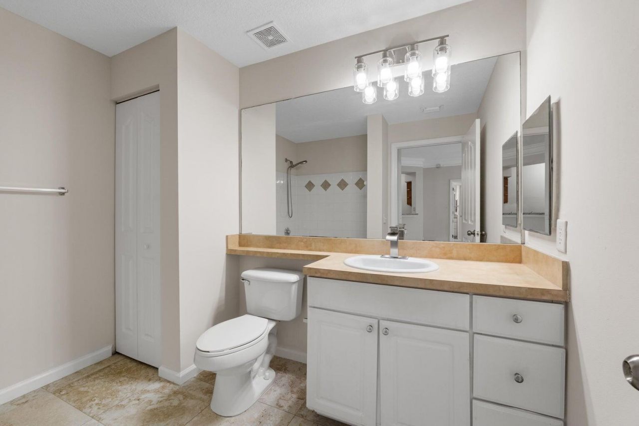 9901 Baywinds, Unit 3105, West Palm Beach, FL 33411 Photo