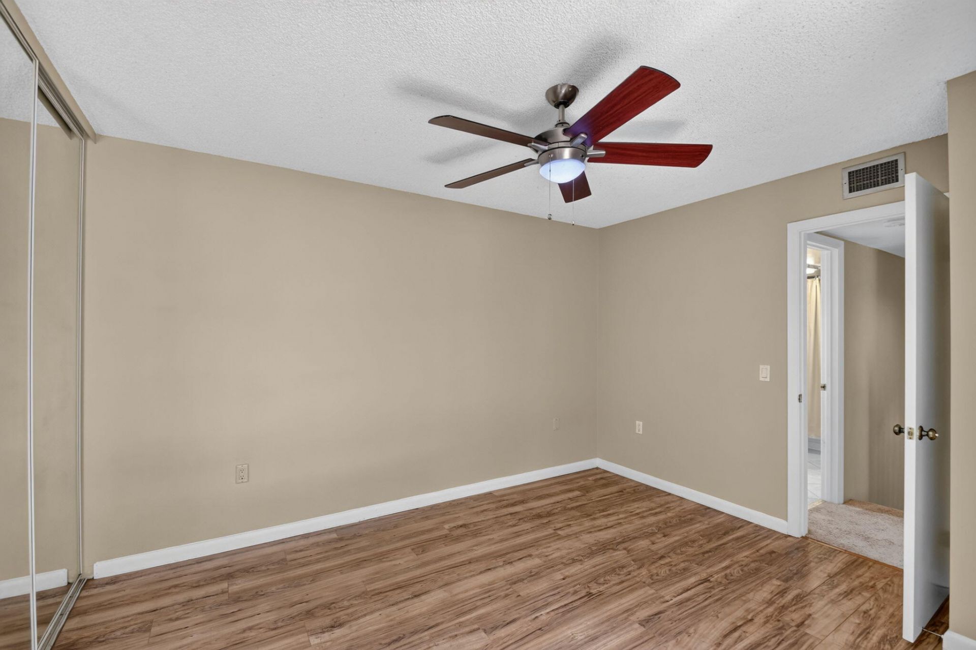 135 Heritage Way, West Palm Beach, FL 33407 Photo
