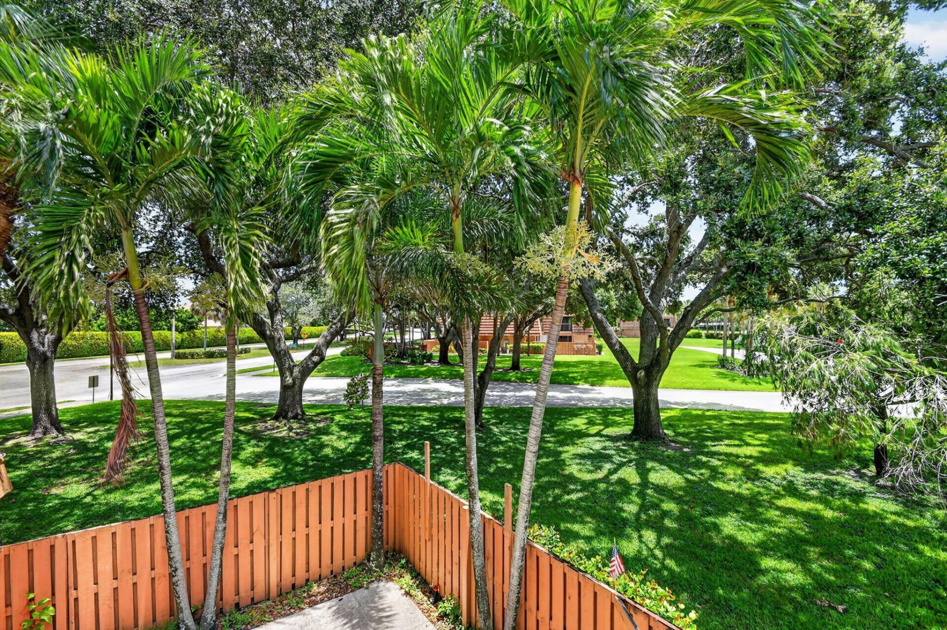 135 Heritage Way, West Palm Beach, FL 33407 Photo