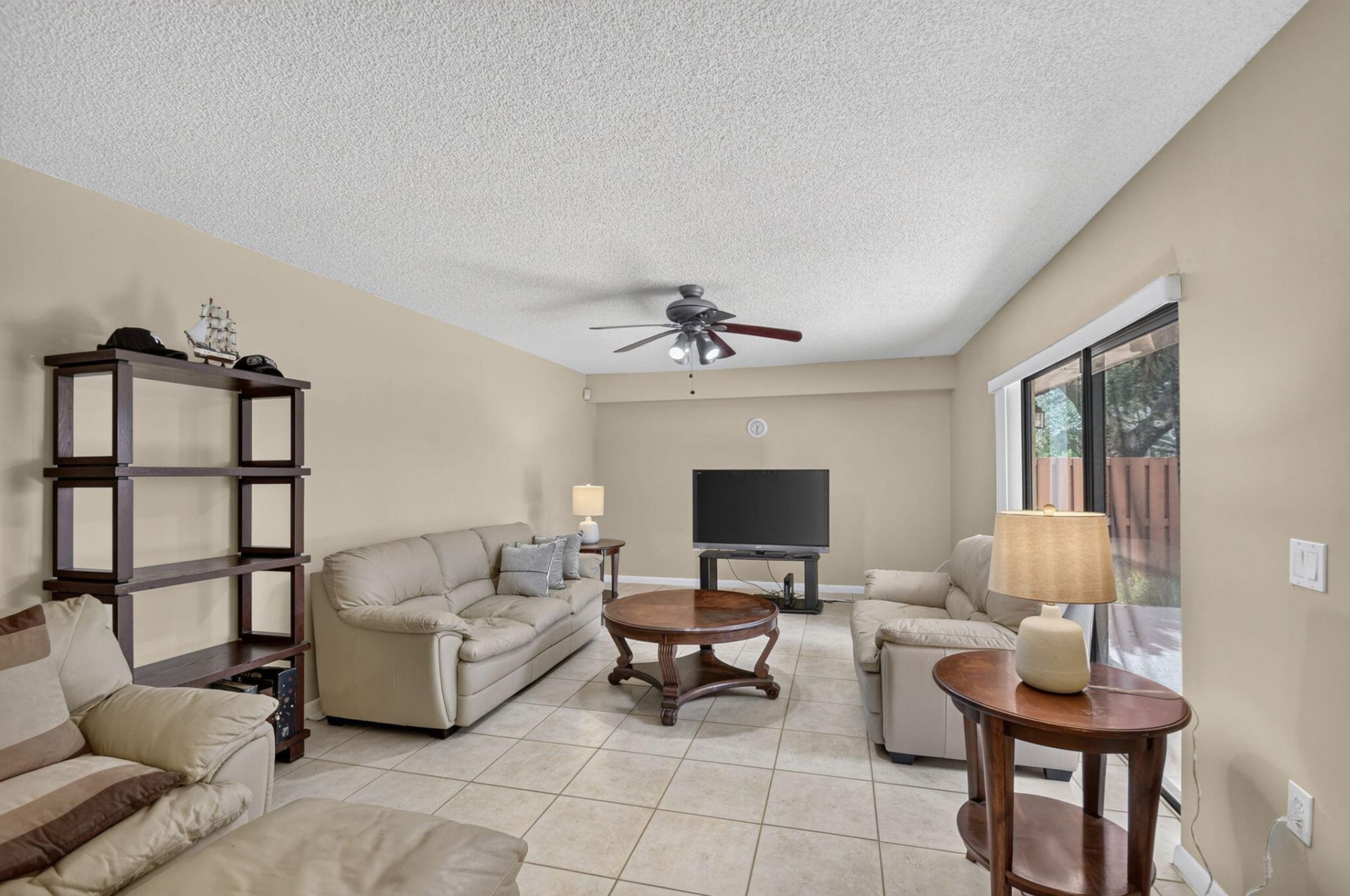 135 Heritage Way, West Palm Beach, FL 33407 Photo
