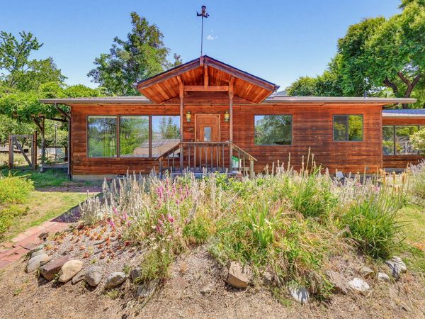 155 Westwood Street, Ashland, OR 97520