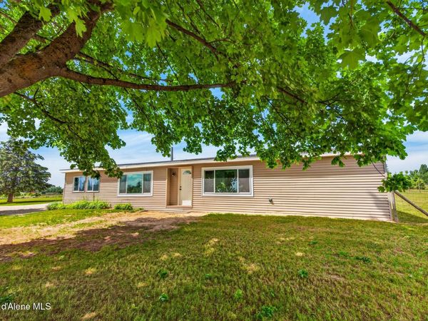 10215 E DAY MT SPOKANE RD, Mead, WA 99021