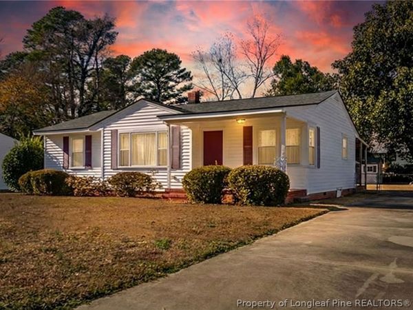 816 Sandalwood Drive, Fayetteville, NC 28304