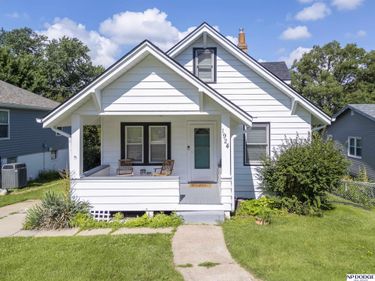 1924 S 62nd Street, Omaha, NE 68106