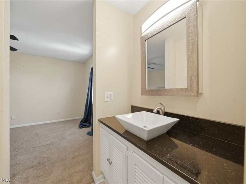 824 S Chillicothe Road, Unit 2, Aurora, OH 44202 Photo 26