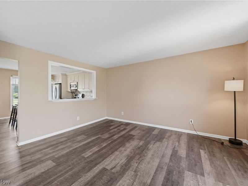 824 S Chillicothe Road, Unit 2, Aurora, OH 44202 Photo 7