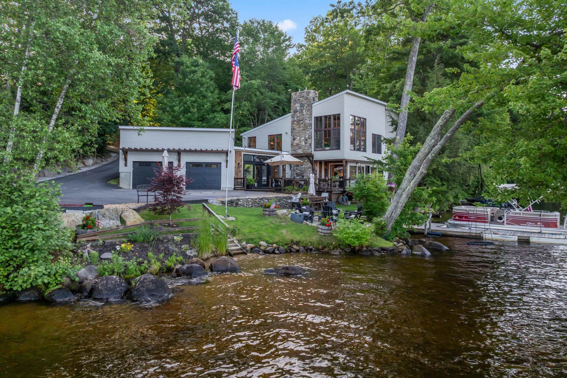 176 Russell Drive, Weare, NH 03281 Main Photo