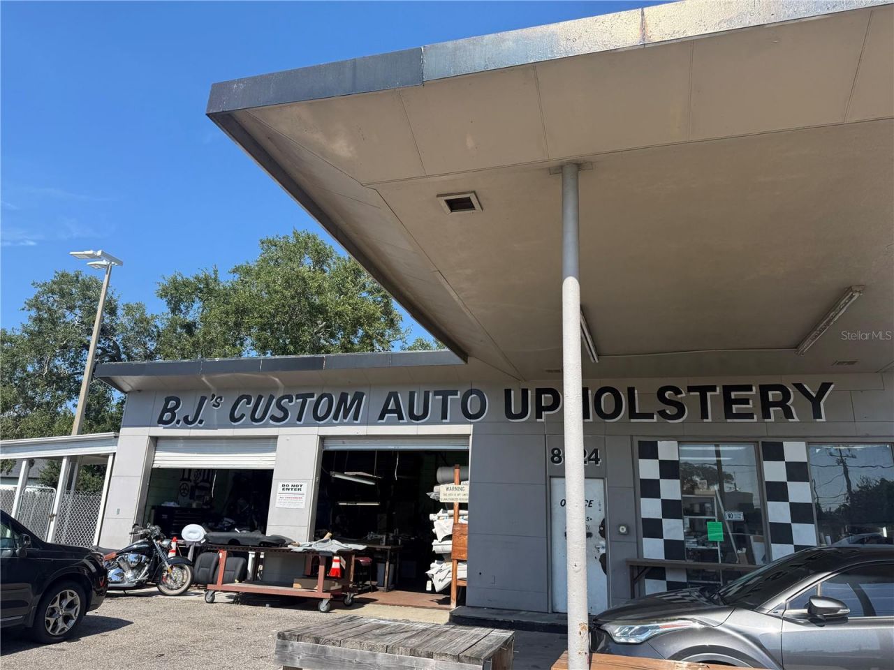 8624 N Florida Avenue, Tampa, FL 33604 Photo