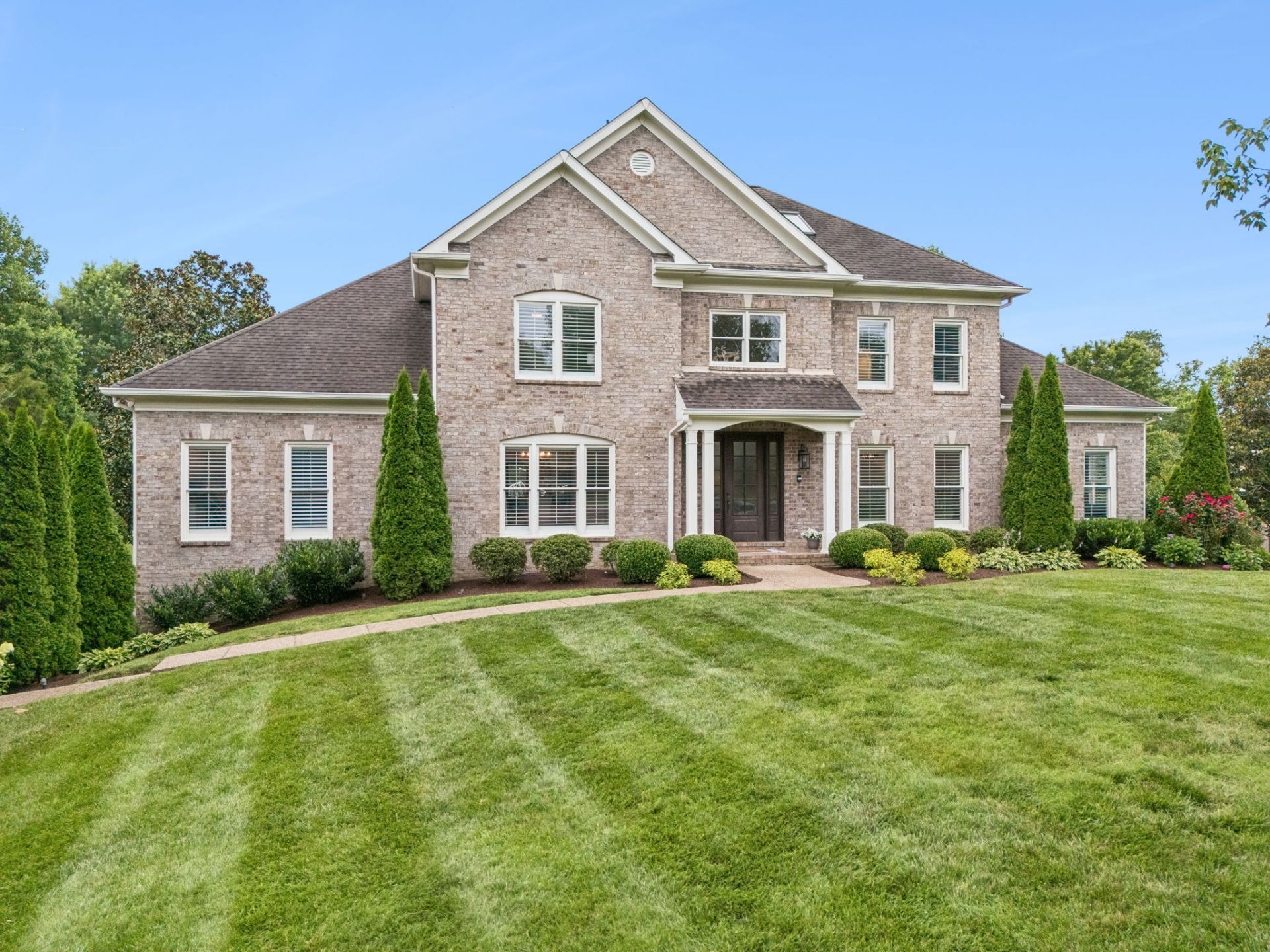 2235 Avery Valley Dr, Franklin, TN 37067 Main Photo