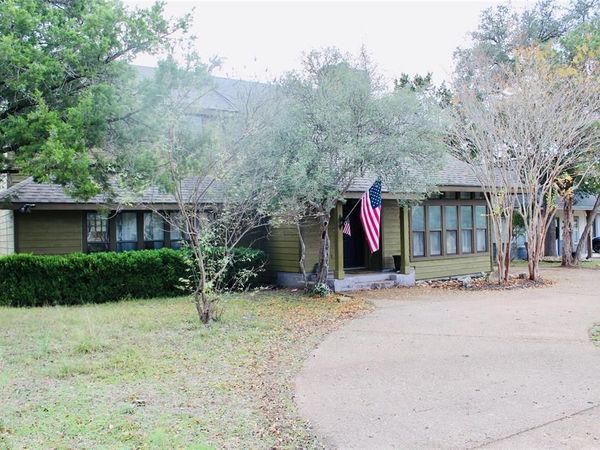 105 N Summit Ridge DR, Point Venture, TX 78645